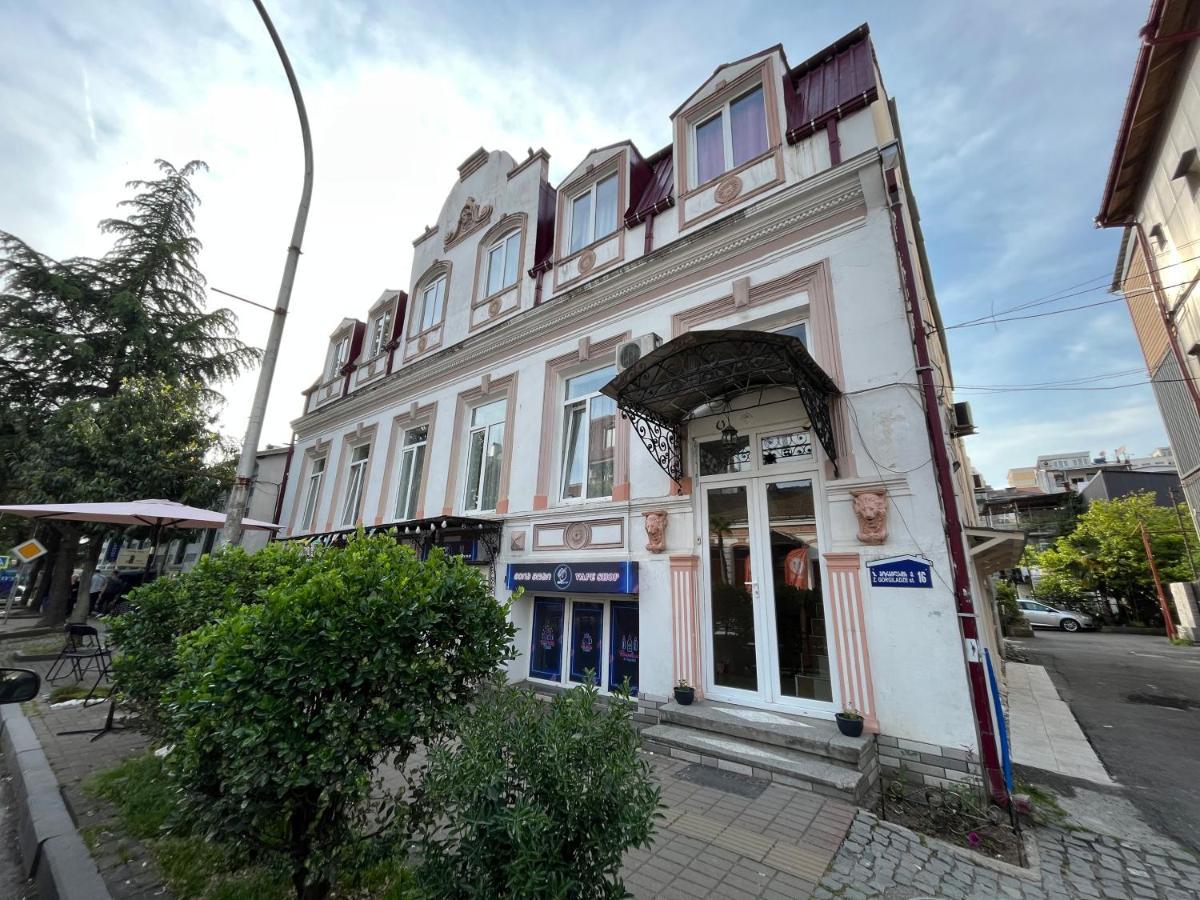 Old Clty Hotel Batumi Kültér fotó